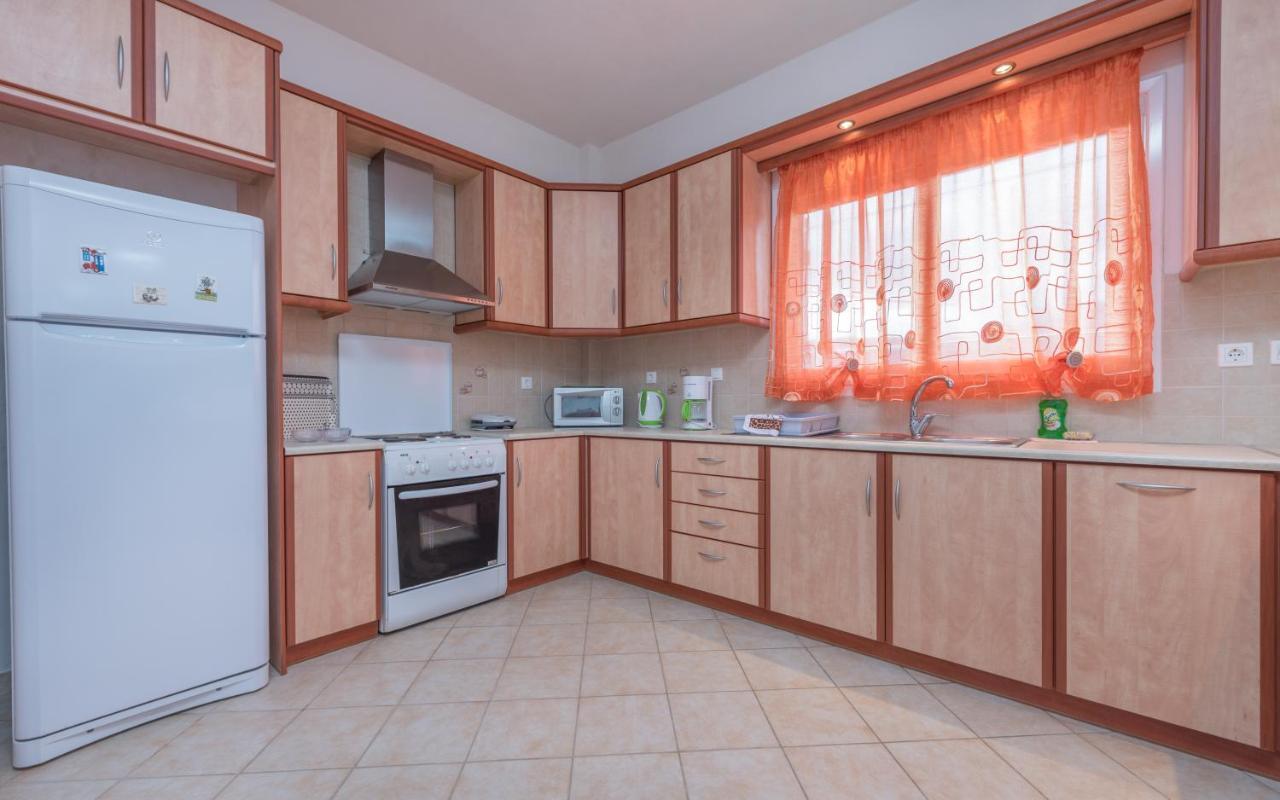 Domus Lukas Apartments Marathiász Kültér fotó